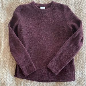 Old Navy burgundy sweater